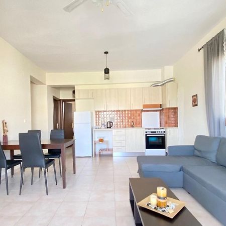Vladi Guest House Gerakini Sithonia ภายนอก รูปภาพ