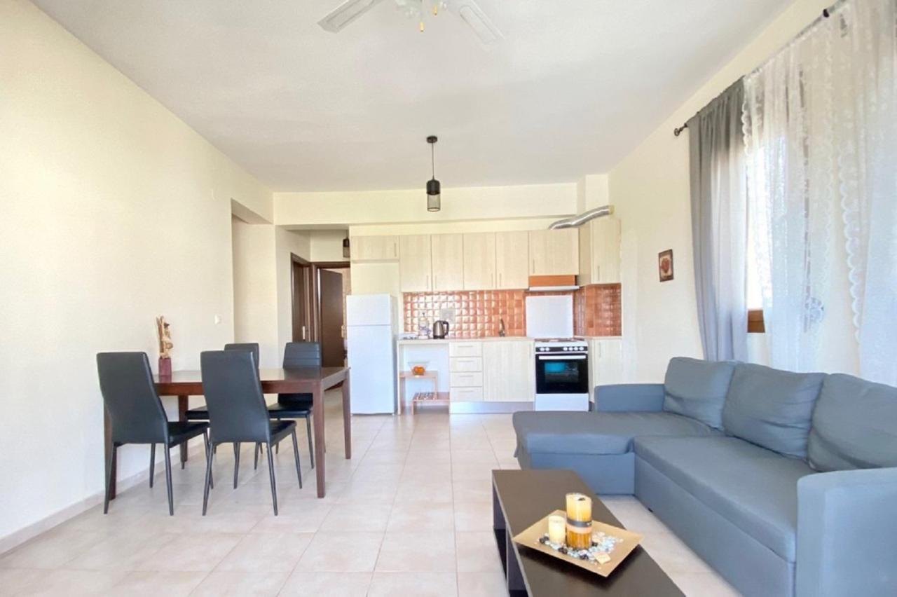 Vladi Guest House Gerakini Sithonia ภายนอก รูปภาพ