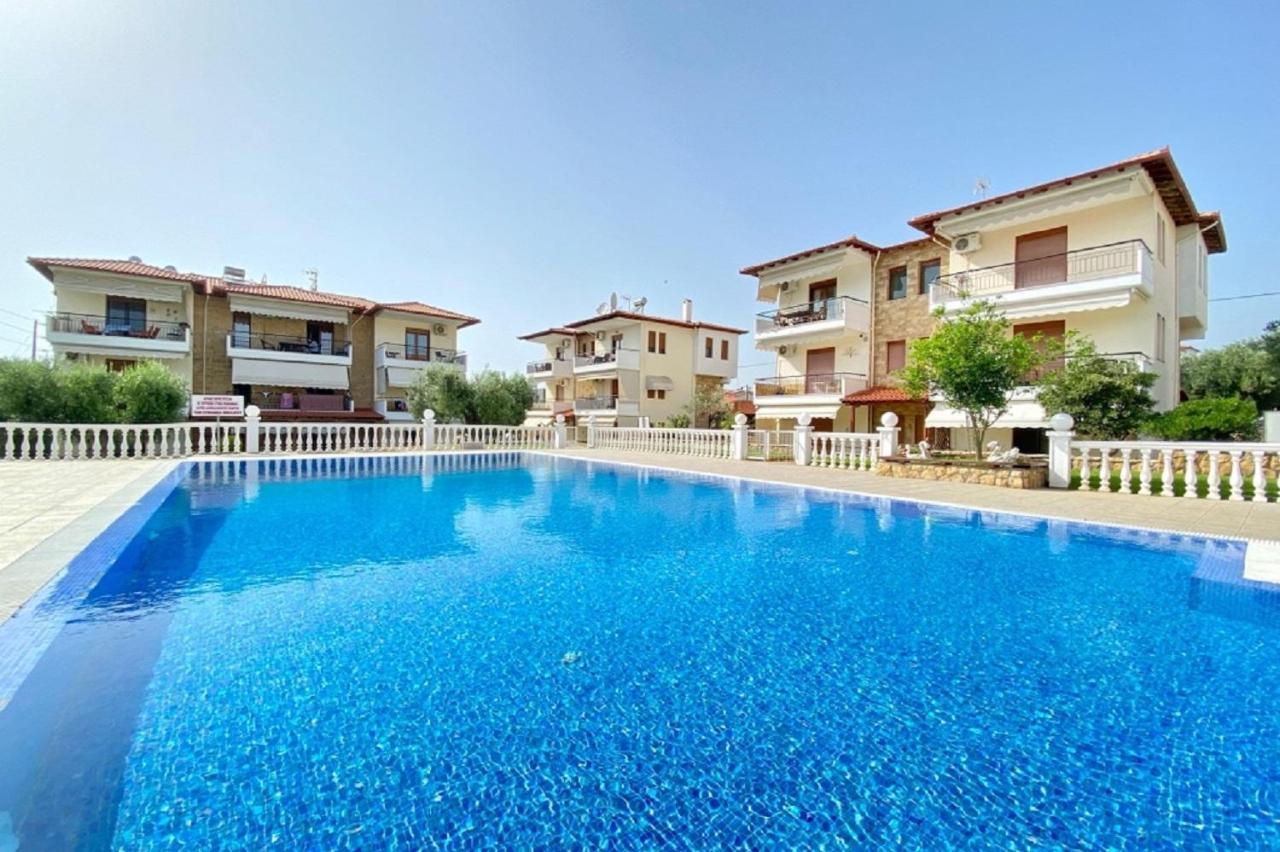 Vladi Guest House Gerakini Sithonia ภายนอก รูปภาพ