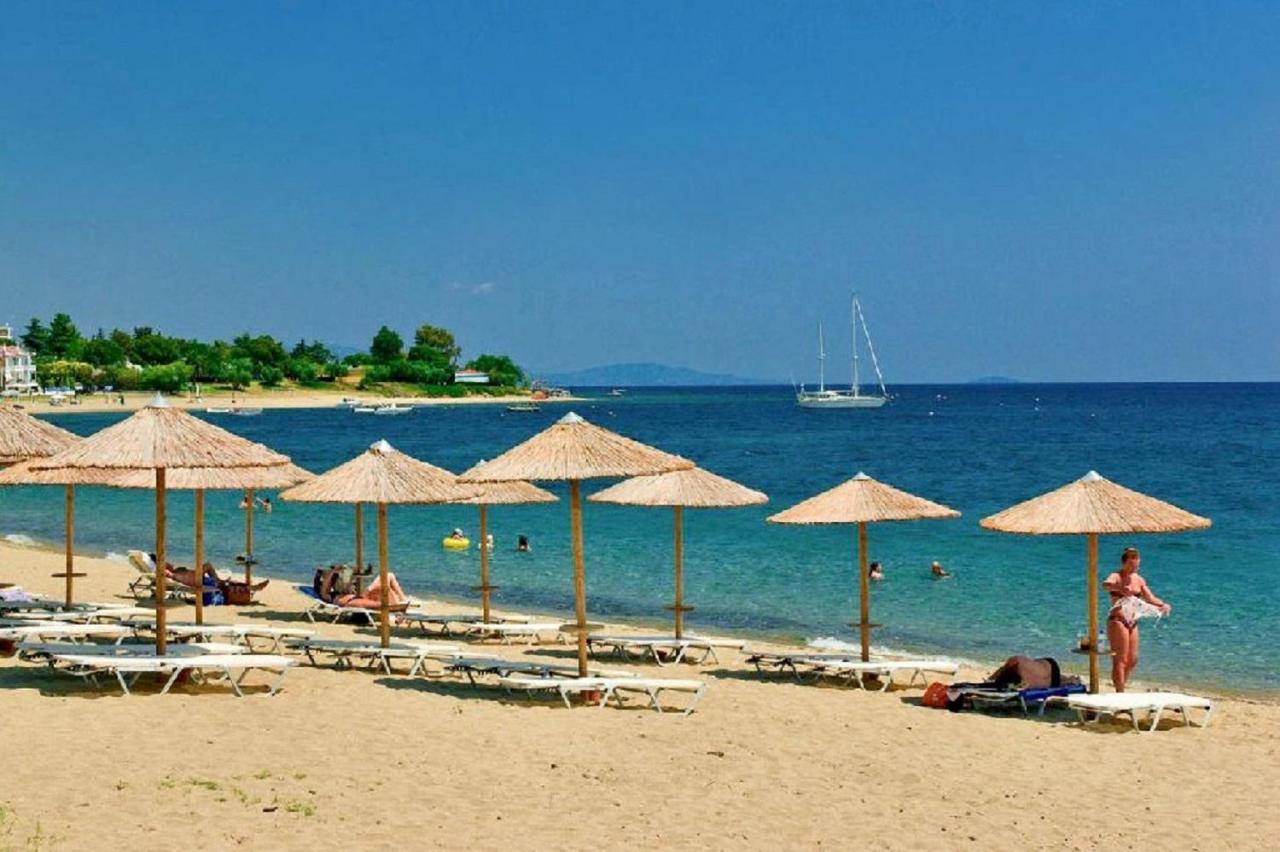 Vladi Guest House Gerakini Sithonia ภายนอก รูปภาพ